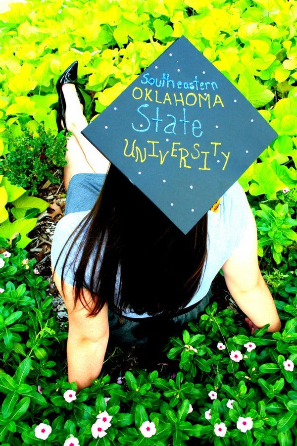 Write the name of the graduate's college on a mortarboard:Jessica Odom/Pinterest