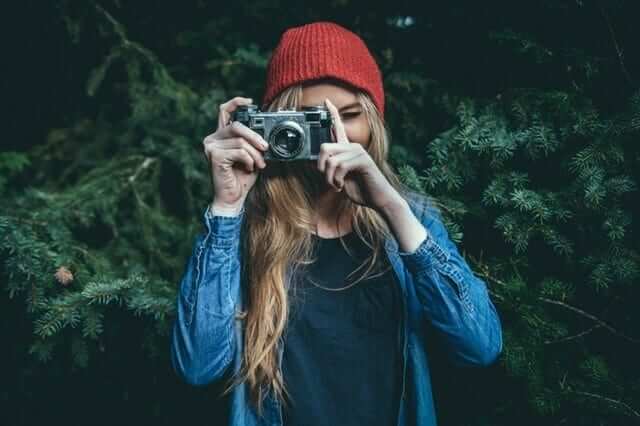 Photograph taken by Pexels.com girl-photographer