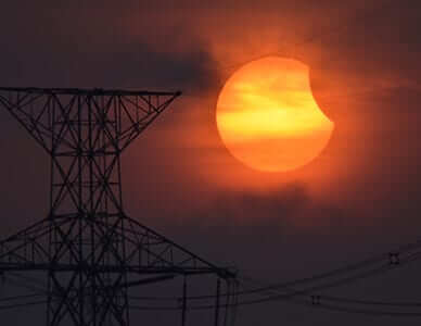 Photographing the Solar Eclipse with Jennifer Khordi