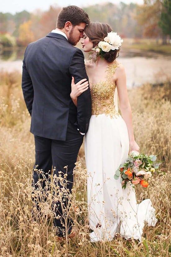 15 Modern Wedding Poses For Brides And Grooms In 2018 Printique