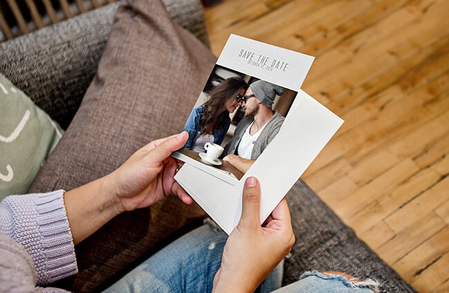 The Best Engagement Photo Albums to Showcase Your Pictures