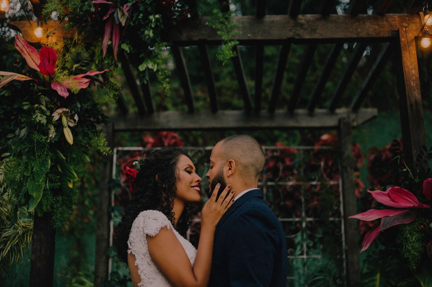 Poses de boda modernas imprescindibles