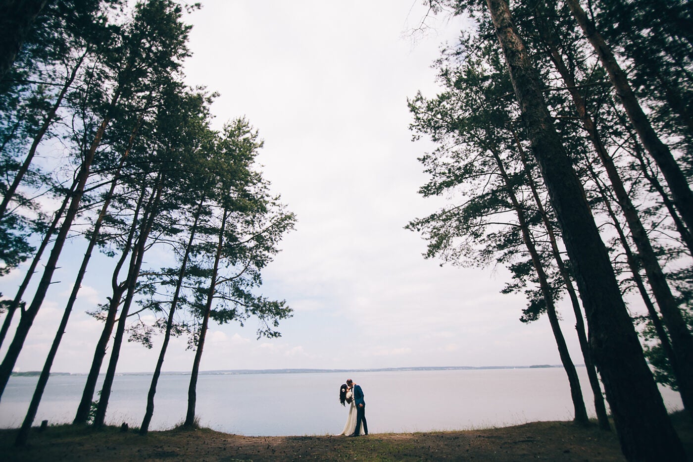 Poses de boda modernas imprescindibles