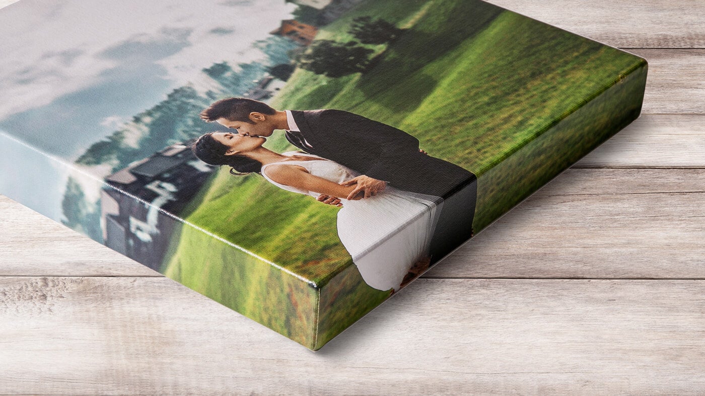 canvas print manufactured by printique shows wedding couple