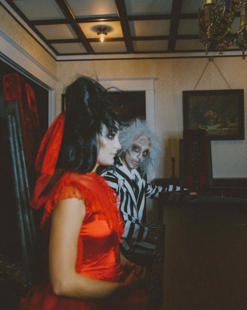 In this Beetlejuice-inspired Halloween photoshoot, Long Island photographer Christie Monteleone lands the perfect old time aesthetic.