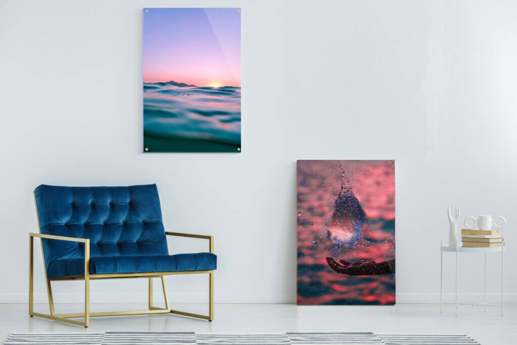 Dimensional water photos shown to make the best acrylic prints.