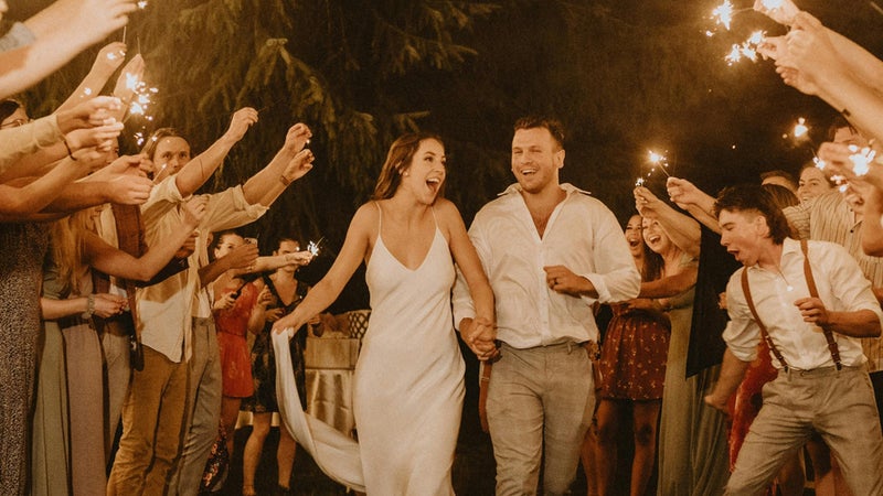 How AI Can Simplify Wedding Photography Planning: Smarter Timelines & Shot Lists