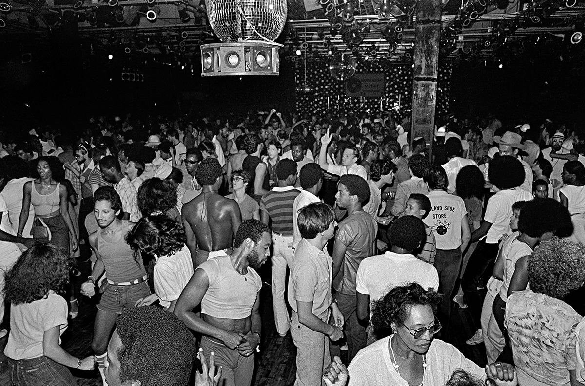 Lens & Soul | Bill Bernstein Photographing the New York That Came Alive After Dark